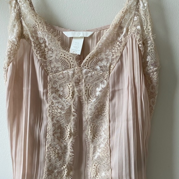 Lace camisole - Picture 2 of 4